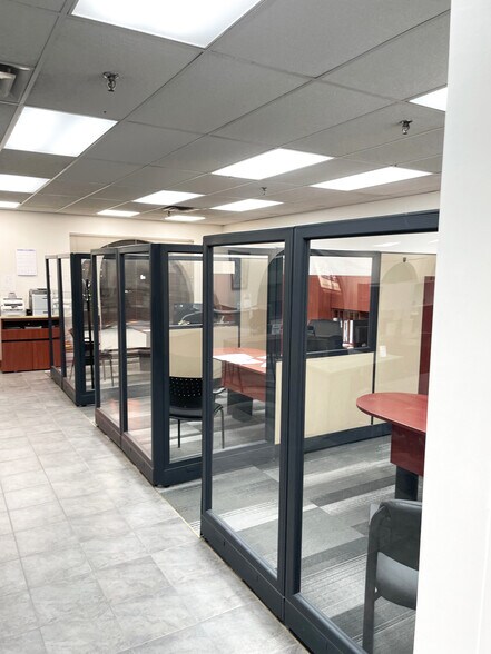 More Photos Of 123 Lutz St, Moncton Flex For Lease