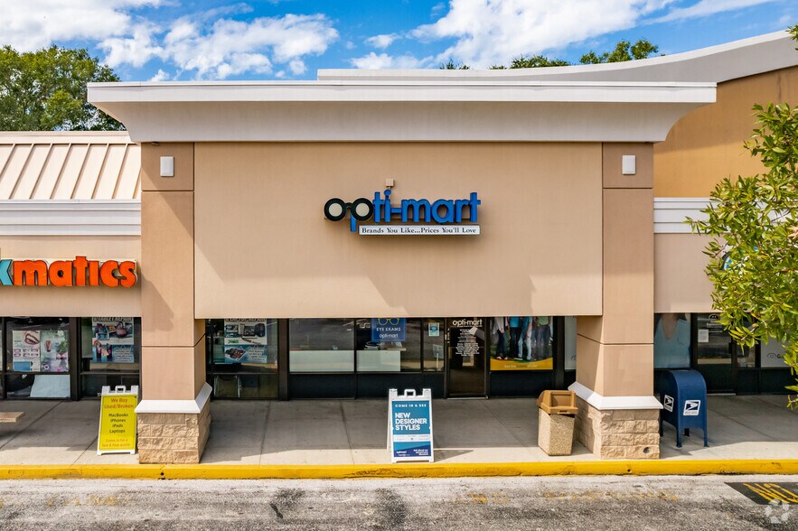 More Photos Of 35104 US Highway 19 N, Palm Harbor Unknown For Lease