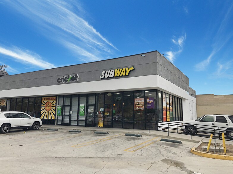 More Photos Of 12900-12902 Foothill Blvd, Sylmar Storefront For Lease