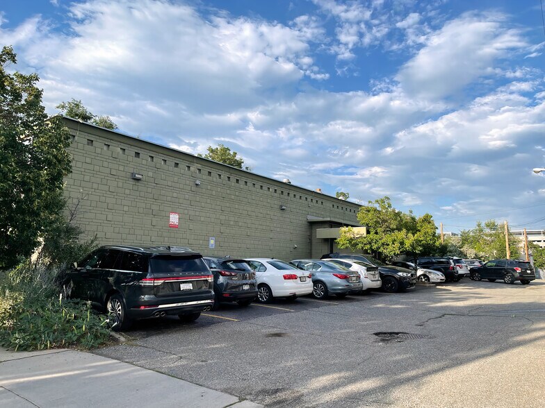 More Photos Of 520 Cherokee St, Denver Freestanding For Lease