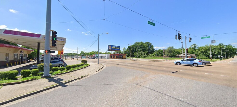 Primary Photo Of 1381 Elvis Presley Blvd, Memphis Fast Food For Sale