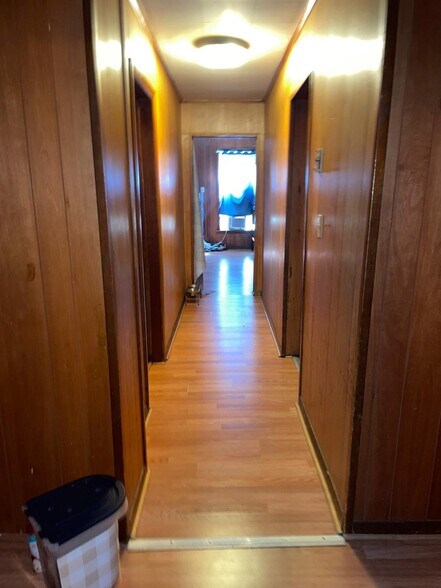 More Photos Of 212 N 4th St, Rockford Apartments For Sale