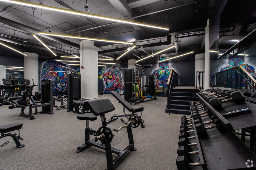 More Photos Of 615 First Ave, Pittsburgh Apartments For Lease