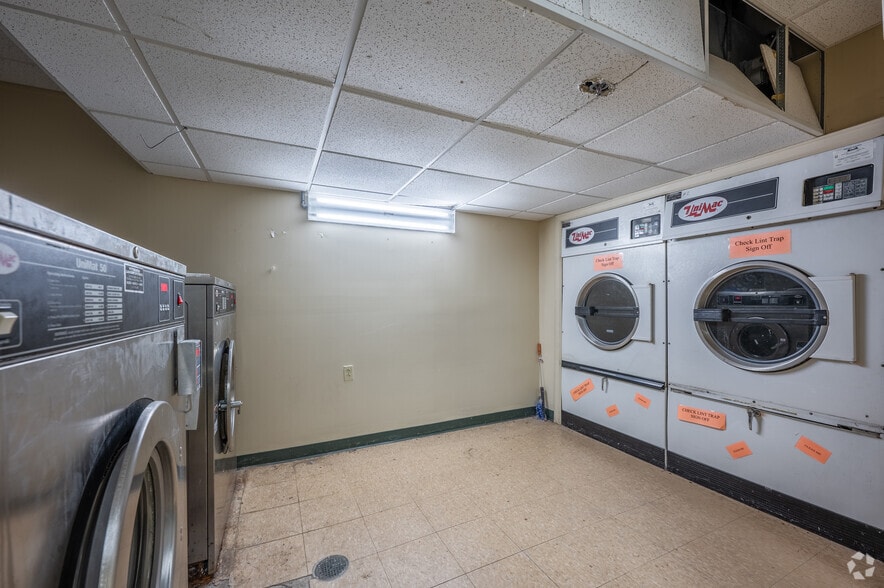 More Photos Of 200 Tandem Village Rd, Canonsburg Continuing Care Retirement Community For Sale