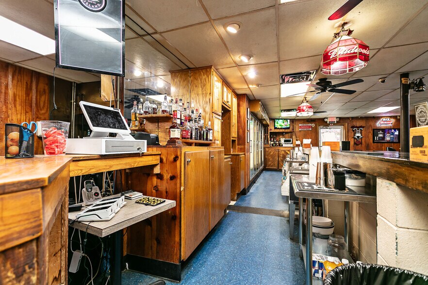 More Photos Of 4950 KY-52, Loretto Restaurant For Sale