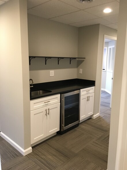 More Photos Of 888 Long Pond Rd, Greece Medical For Lease