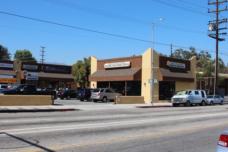 More Photos Of 11100 Sepulveda Blvd, Mission Hills Storefront Retail Office For Lease