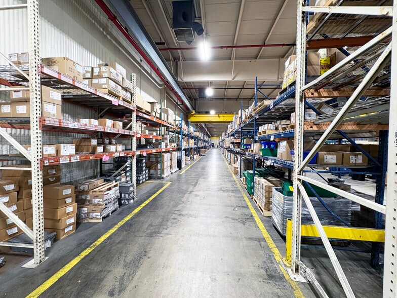 More Photos Of 101 E Industrial Blvd, Logansport Manufacturing For Sale
