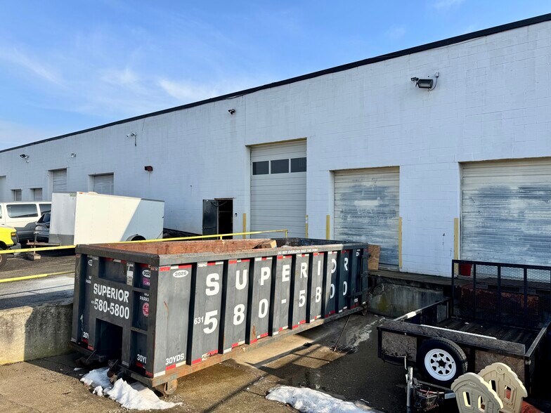 More Photos Of 711 Koehler Ave, Ronkonkoma Distribution For Sale