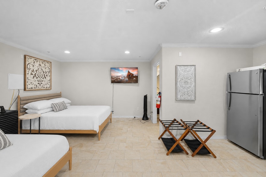 More Photos Of 307 Boyett St, College Station Apartments For Sale