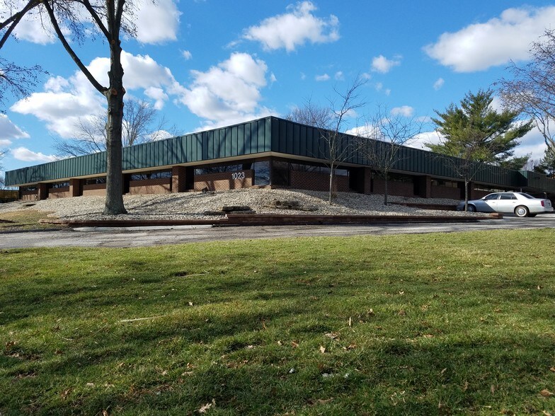 More Photos Of 1023 EXECUTIVE PARKWAY Dr, Saint Louis Office For Sale