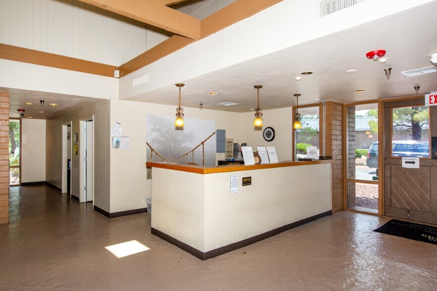 More Photos Of 195 Plaza Dr, Prescott Medical For Sale