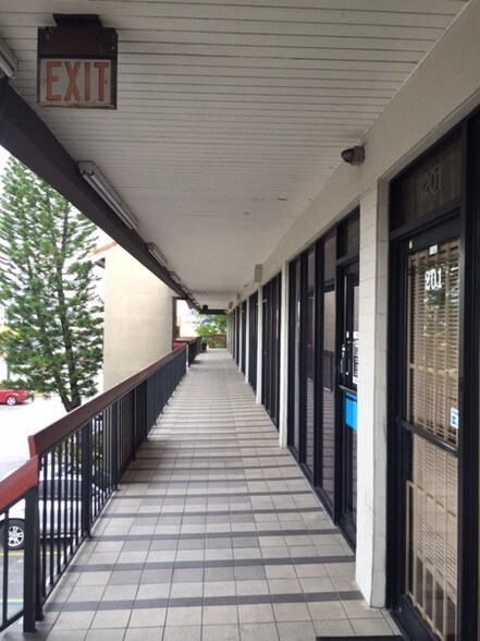 More Photos Of 3939 NW 7th St, Miami Storefront Retail Office For Sale