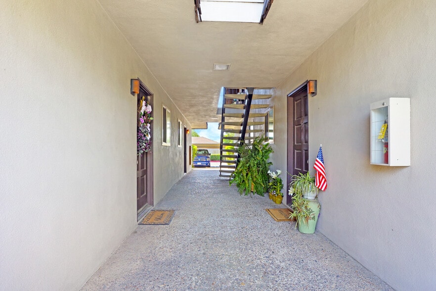 More Photos Of 1301 W Lodi Ave, Lodi Apartments For Sale