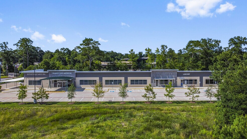 Primary Photo Of 603 S Conroe Medical Dr, Conroe Medical For Lease
