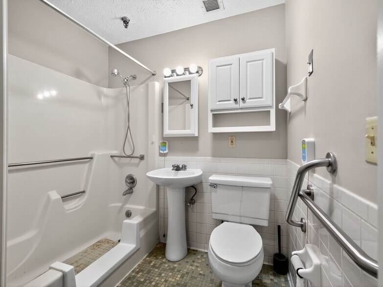 More Photos Of 100 Village Wood Ln, Penfield Congregate Senior Housing For Sale