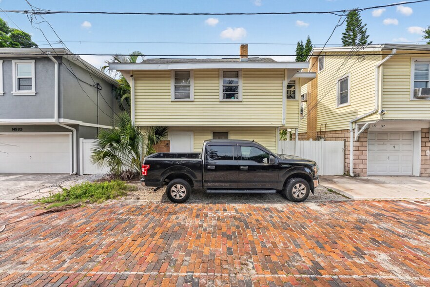 More Photos Of 135 7th Ave NE, Saint Petersburg Apartments For Sale