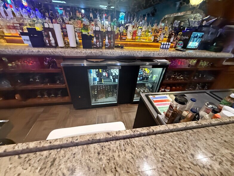 More Photos Of 109 E Corpening Ave, La Mesa Restaurant For Sale