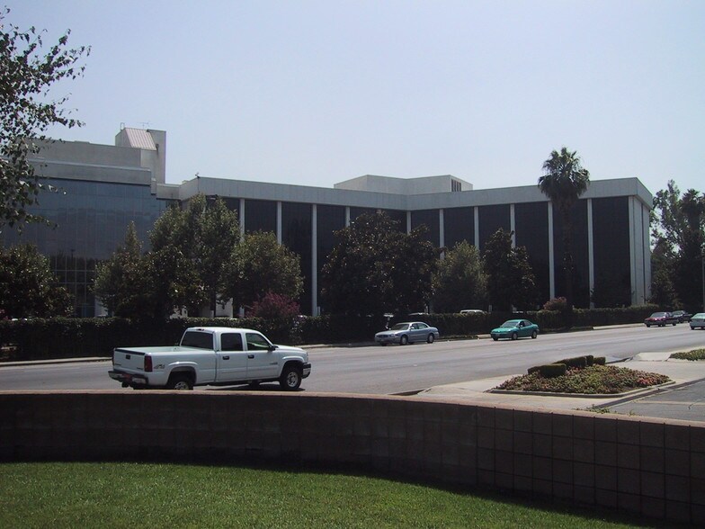 More Photos Of 399 E Highland Ave, San Bernardino Medical For Lease