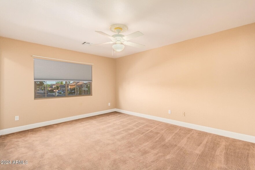 More Photos Of 1330 E Lynx Way, Chandler Specialty For Sale