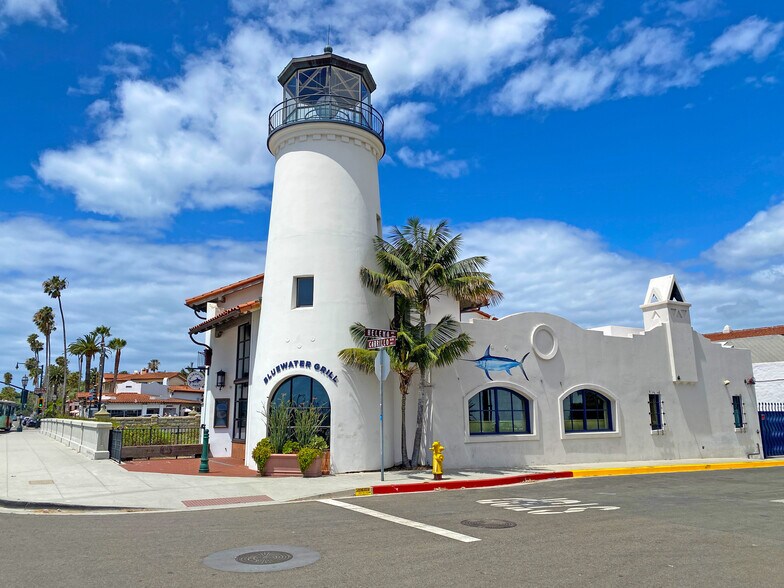 More Photos Of 15 E Cabrillo Blvd, Santa Barbara Restaurant For Lease