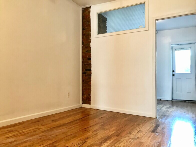 More Photos Of 33 Withers St, Brooklyn Apartments For Sale