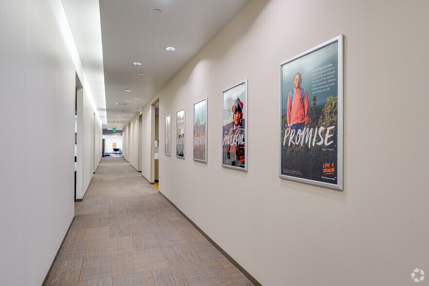 More Photos Of 800 W Chestnut Ave, Monrovia Office For Lease