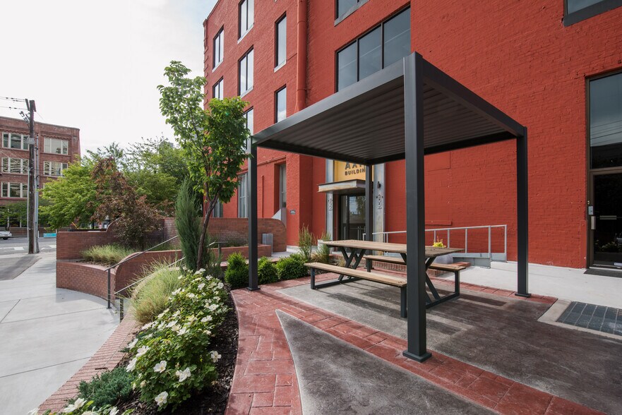 More Photos Of 175 W 200 S, Salt Lake City Loft Creative Space For Lease