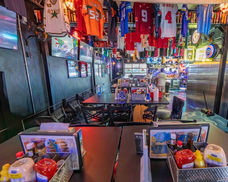 More Photos Of 1368 Ocean Shore Blvd, Ormond Beach Restaurant For Sale