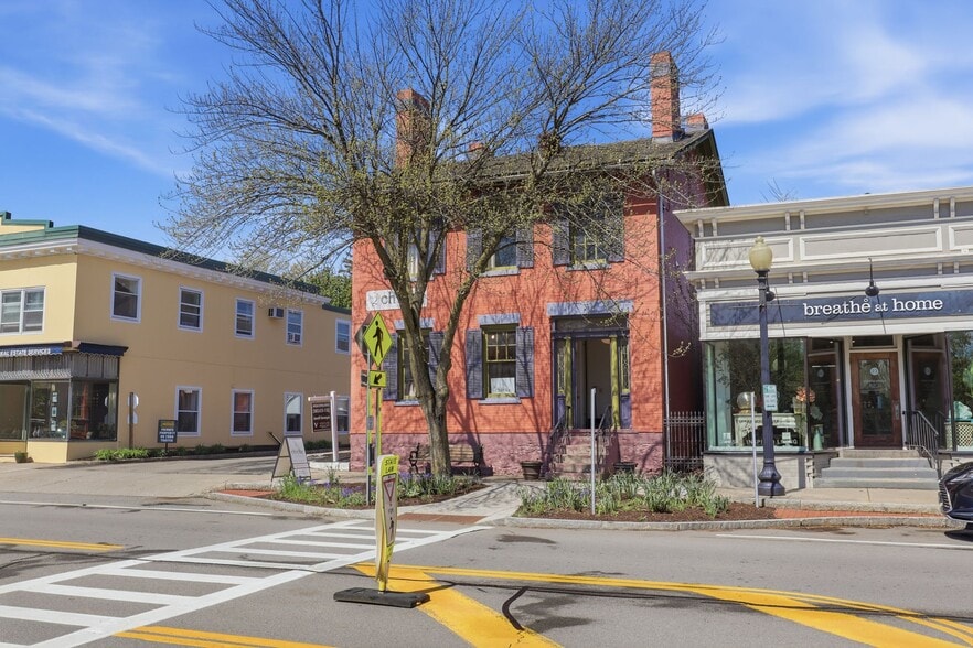 More Photos Of 25 S Main St, Pittsford Freestanding For Sale