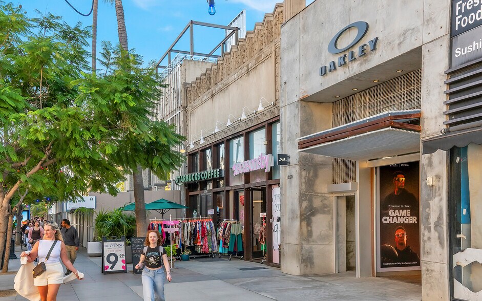 Primary Photo Of 1350 3rd Street Promenade, Santa Monica Storefront For Sale
