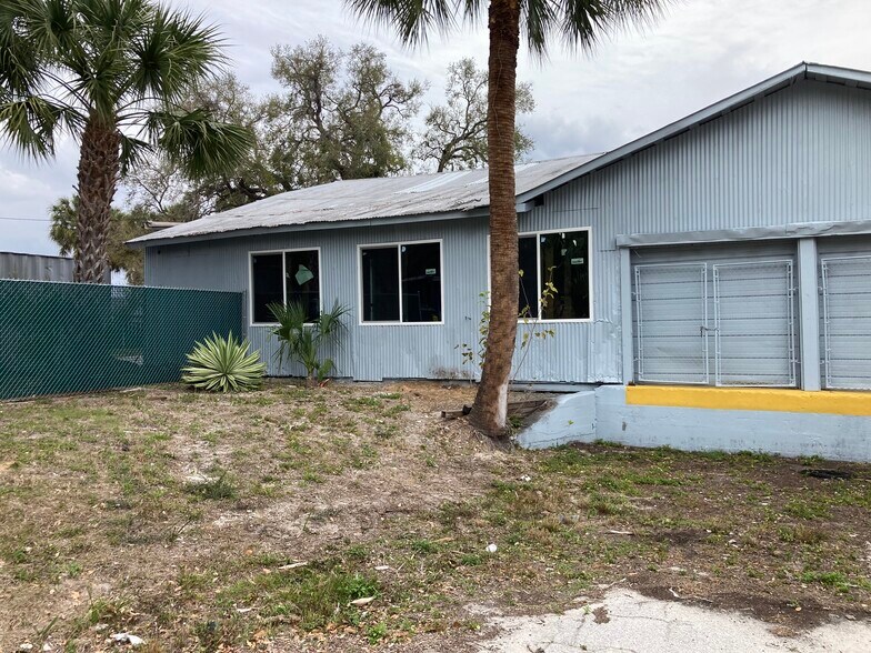 More Photos Of 1717 W Arch St, Tampa Warehouse For Lease