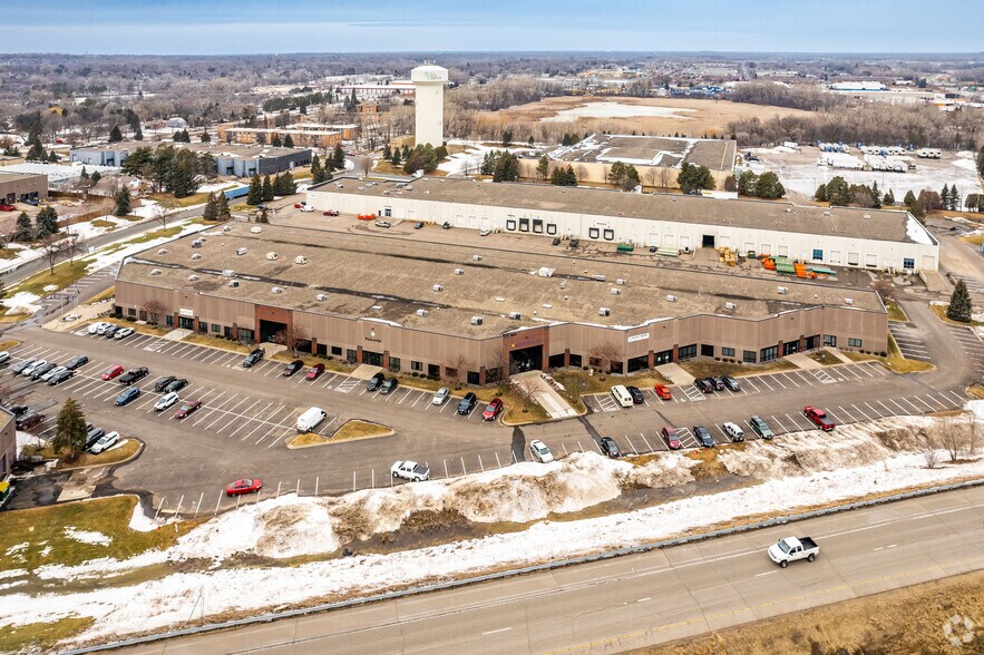 More Photos Of 601 Campus Dr, New Brighton Manufacturing For Lease