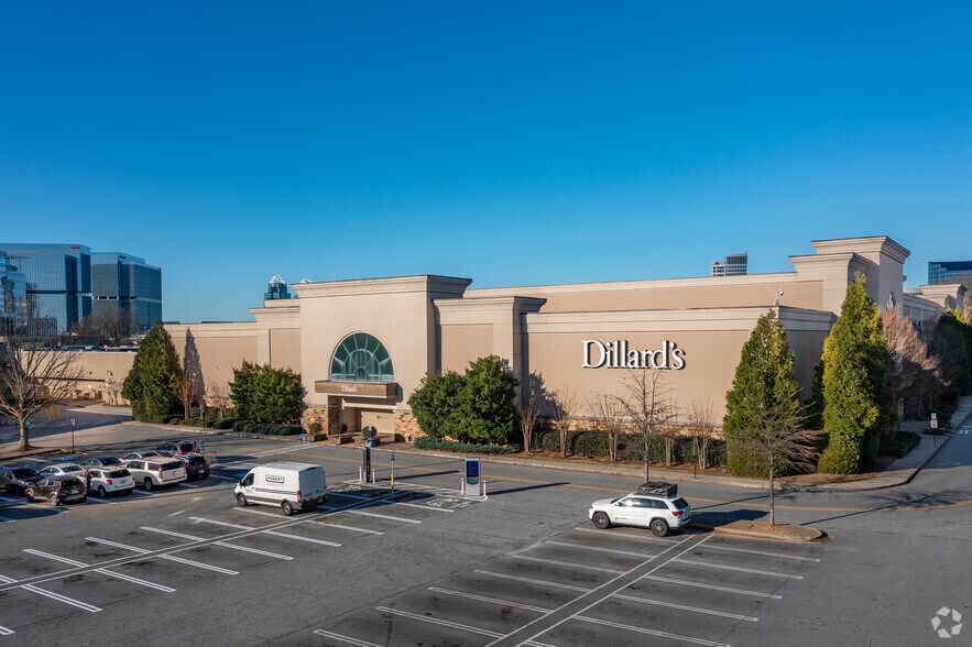 More Photos Of 4400 Ashford Dunwoody Rd NE, Atlanta Unknown For Lease