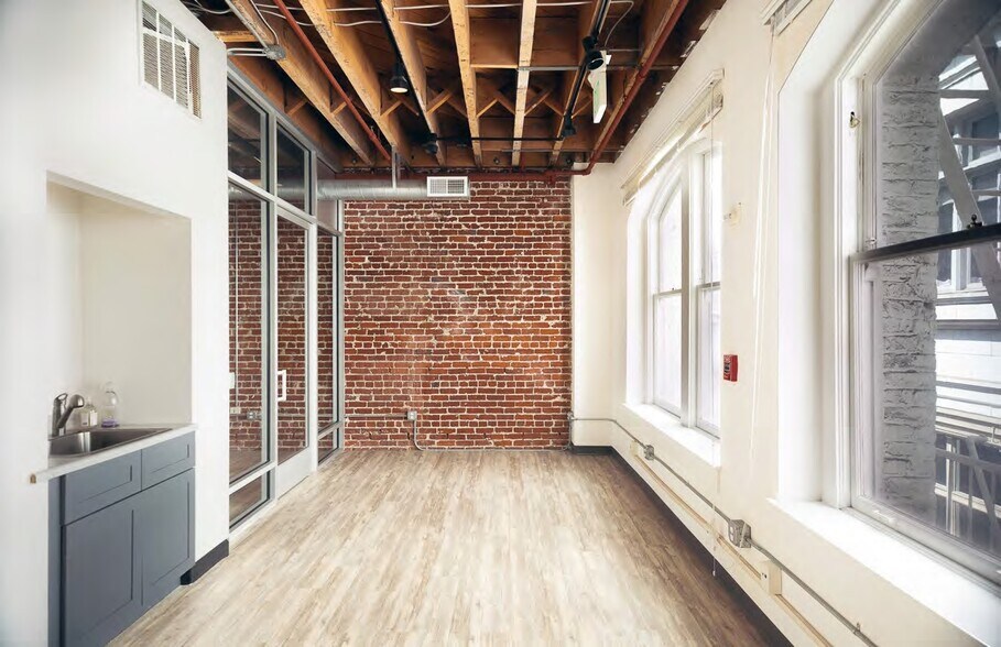 More Photos Of 221 Kearny St, San Francisco Loft Creative Space For Lease