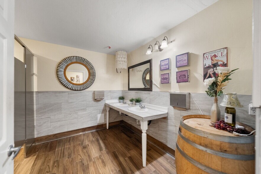 More Photos Of 39750 De Portola Rd, Temecula Specialty For Sale