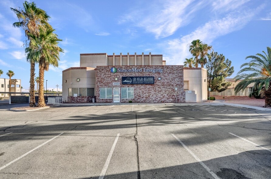 More Photos Of 3560 E Flamingo Rd, Las Vegas Medical For Sale
