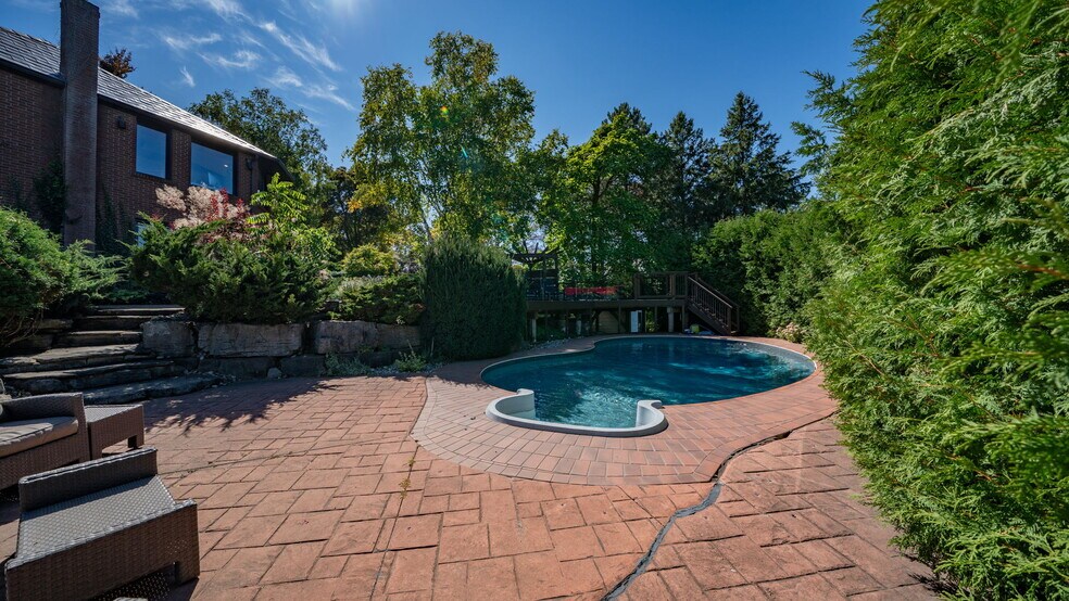 More Photos Of 15735 Ontario 27, Schomberg Warehouse For Sale