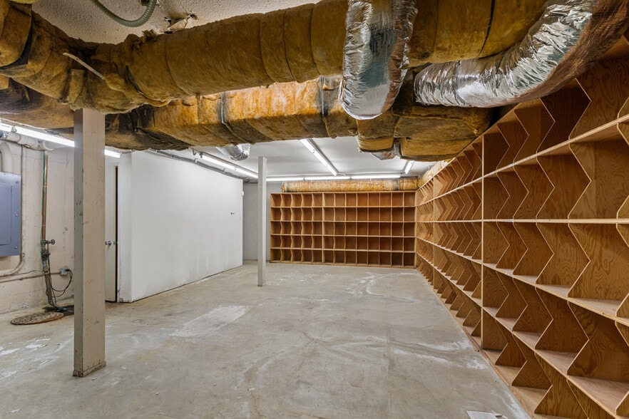 More Photos Of 2626 N St, Sacramento Medical For Sale