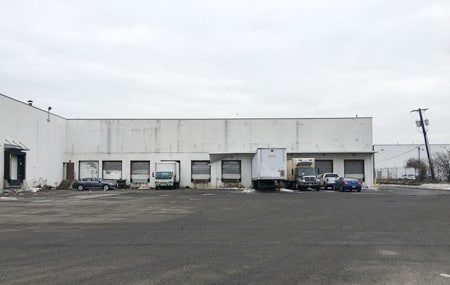 More Photos Of 111 Maltese Dr, Totowa Truck Terminal For Lease