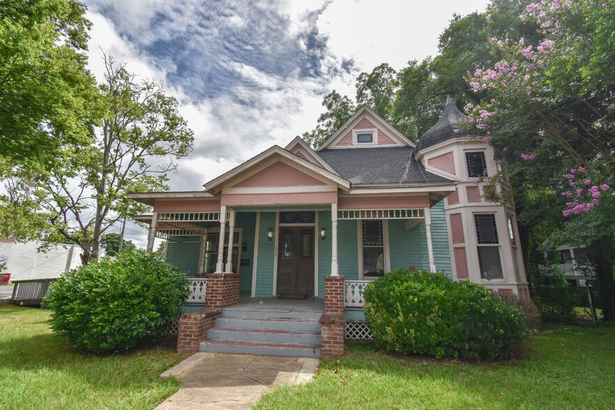 Primary Photo Of 315 Main Ave, Northport Office Residential For Sale