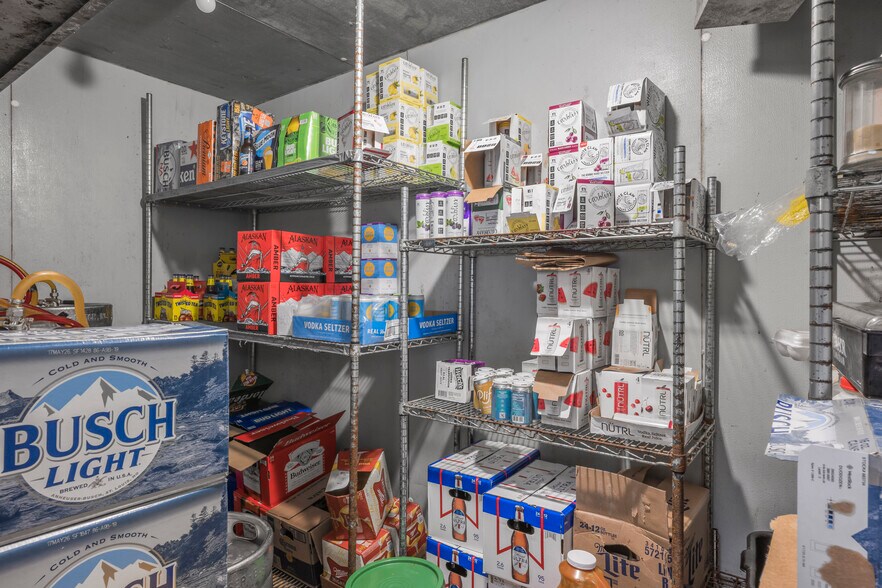 More Photos Of 104-112 Main St, Wanamingo General Retail For Sale