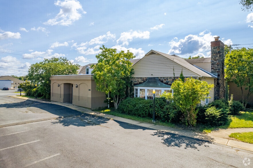 More Photos Of 2360 Pulaski Hwy, North East Restaurant For Sale