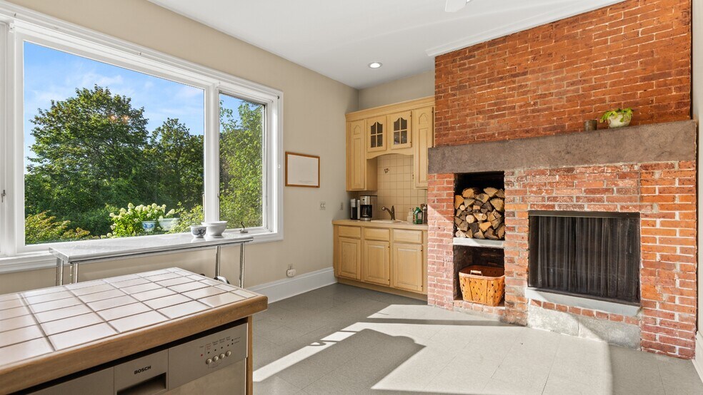 More Photos Of 4317 NY-23, Hudson Specialty For Sale