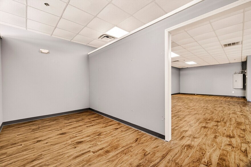 More Photos Of 2 Magnolia Blvd, Port Wentworth Freestanding For Lease