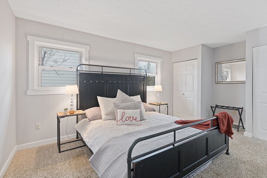 More Photos Of , Mason Specialty For Sale