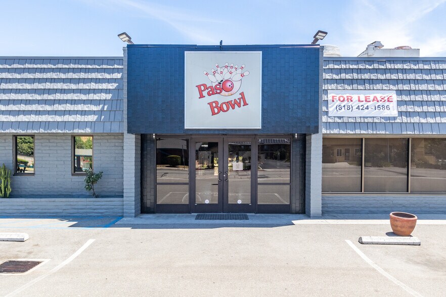 More Photos Of 2748 Spring St, Paso Robles Bowling Alley For Sale