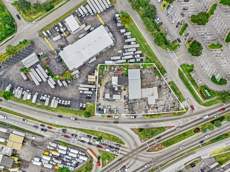 More Photos Of 17410 NW 2nd Ave, Miami General Retail For Sale