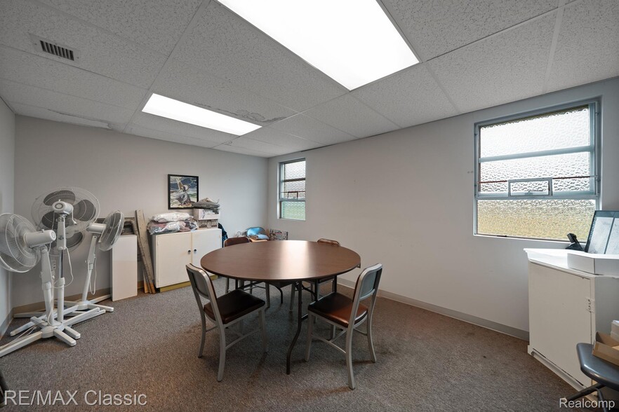 More Photos Of 26701 Joy Rd, Dearborn Heights Religious Facility For Sale