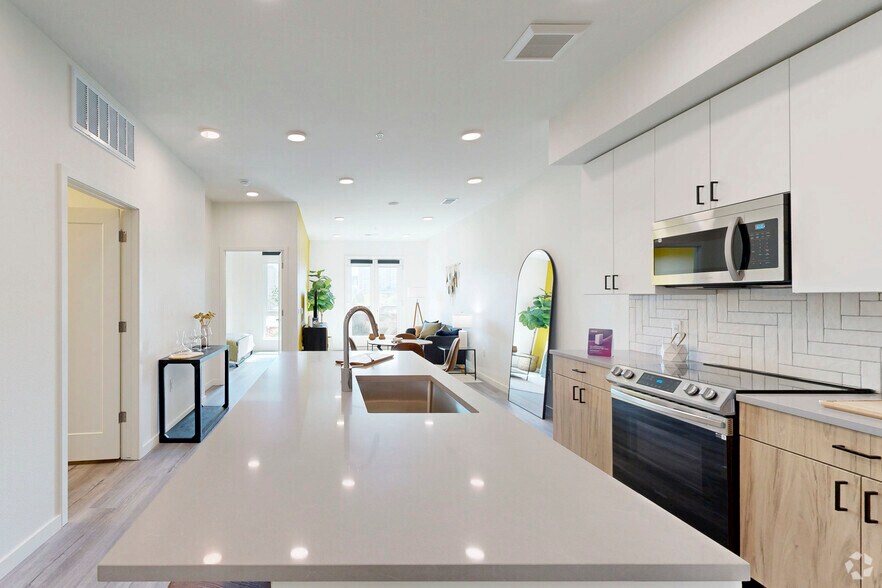 More Photos Of 1040 Santa Fe Dr, Denver Apartments For Lease